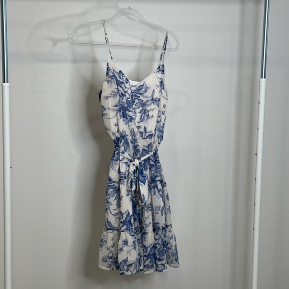 Sundress - Picture 1 of 2